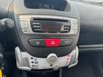 Toyota Aygo 1.0 VVT-i Aspiration, '15 aut., 71000 km, airco, Origineel Nederlands, Te koop, Zilver of Grijs, Benzine
