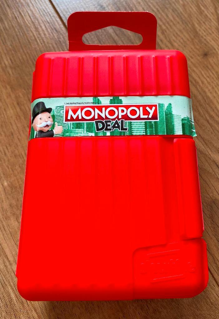 Monopoly Deal Z.G.A.N., Hobby en Vrije tijd, Gezelschapsspellen | Kaartspellen, Zo goed als nieuw, Een of twee spelers, Drie of vier spelers
