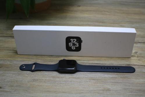 Apple Watch SE 2e Gen 40mm (LET OP !!! HEEFT EEN ICLOUD), Sport en Fitness, Hartslagmeters, Gebruikt, Ophalen of Verzenden
