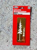 Embossing sjabloon dennenbomen, Ophalen of Verzenden, Zo goed als nieuw, Kerst, Pons of Mal