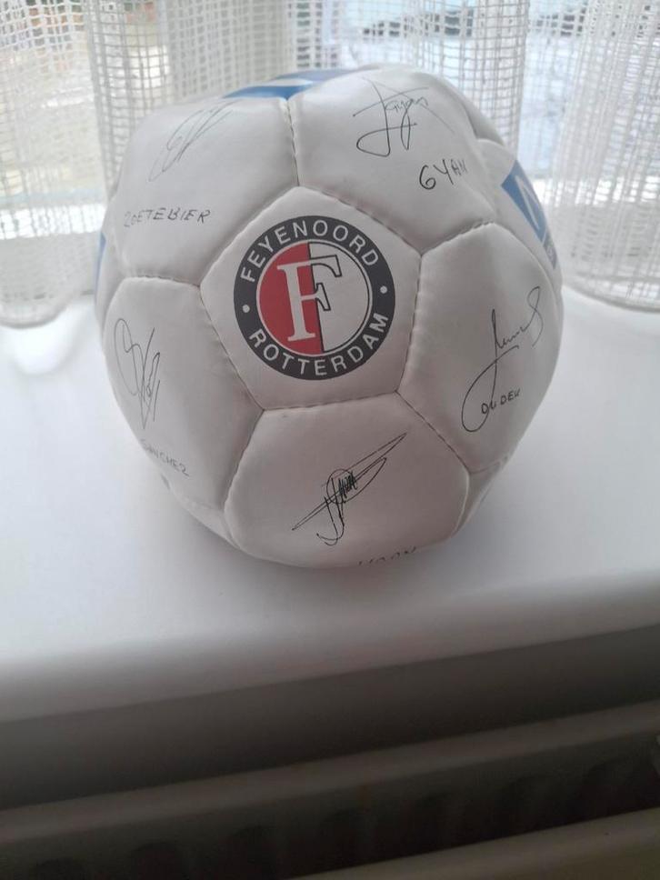 Feyenoord voetbal met handtekeningen, Sport en Fitness, Voetbal, Gebruikt, Bal, Maat XL, Ophalen of Verzenden