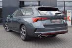 Skoda OCTAVIA Combi 1.4 TSI RS iV 245pk / Standverwarming/ A, Auto's, Skoda, Automaat, Gebruikt, USB, Met garantie (alle)