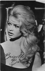 Filmsterren ansichtkaart Brigitte Bardot, Verzamelen, Ansichtkaarten | Themakaarten, Verzenden, 1940 tot 1960, Ongelopen, Sterren en Beroemdheden