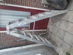 Aluminium trap, Doe-het-zelf en Verbouw, Ladders en Trappen, Ophalen, Trap, Zo goed als nieuw, Opvouwbaar of Inschuifbaar