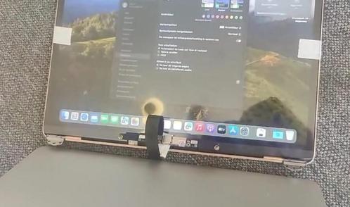 Te koop: 2 Schermen voor MacBook Air A1932&A2179 (2018–2020, Computers en Software, Computerbehuizingen, Nieuw, Ophalen