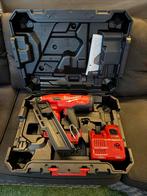 Milwaukee M18 FFN-502C tacker set in koffer, Ophalen of Verzenden, Zo goed als nieuw