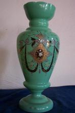 Antieke groen glazen vaas, Antiek en Kunst, Ophalen of Verzenden
