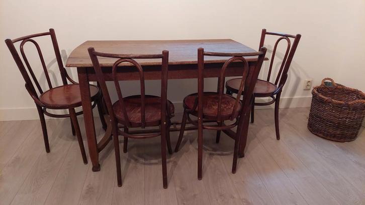 Franse Vintage Bistro Stoeltjes met Houten Keukentafel, Huis en Inrichting, Complete eetkamers, Gebruikt, 4 tot 6 stoelen, Ophalen
