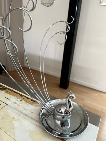 Umbra Peacock Chrome Metal Mauricio Affonse  beschikbaar voor biedingen