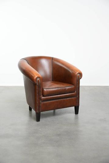 Rundleren clubfauteuil in Engelse stijl  beschikbaar voor biedingen