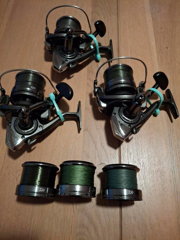 3x Daiwa Molens + Spoelen - Topconditie!, Watersport en Boten, Hengelsport | Karpervissen, Zo goed als nieuw, Molen, Ophalen