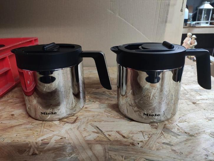 Miele CVJ CJ koffiekan. Twee stuks. WD-18., Witgoed en Apparatuur, Koffiemachine-accessoires, Nieuw, Ophalen of Verzenden