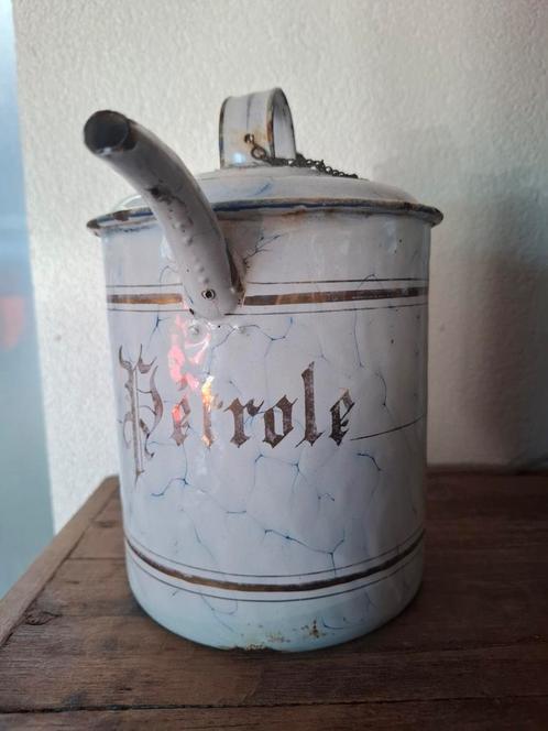 PETROLEUM kannen EMAILLE, Antiek en Kunst, Antiek | Emaille, Ophalen of Verzenden
