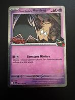 Team Rocket's Mimikyu (xDRI 087) Staff Promo - Mint, Ophalen of Verzenden, Nieuw, Losse kaart, Foil
