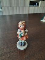 Hummel meisje met pop, Ophalen, Zo goed als nieuw, Hummel