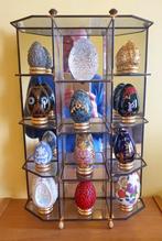 Franklin Mint Schatkist met eieren vitrine met 12 siereieren, Antiek en Kunst, Ophalen of Verzenden