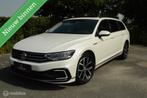 VW Passat Variant 1.4TSI PHEV GTE / Panoramadak/ Trekhaak, Stof, Gebruikt, Met garantie (alle), Wit