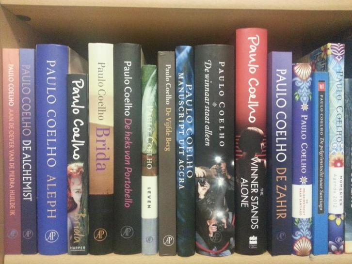Boeken van Paulo Coelho los te koop - Zie omschrijving, Boeken, Romans, Zo goed als nieuw, Ophalen of Verzenden