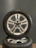 Originele Mercedes Benz B klasse winterbanden set ️, 16 inch, Banden en Velgen, Personenwagen, Winterbanden