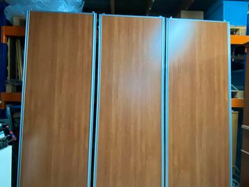 Schuifdeuren voor inbouwkast. Compleet met rails. beschikbaar voor biedingen