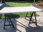 Tafelblad Ikea wit op schragen, Huis en Inrichting, Bureaus, Ophalen, Gebruikt, Bureau
