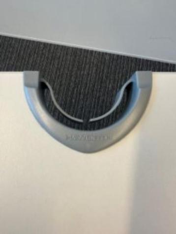 Haworth bureau met knop en kabelgoot 120x60xH64-84 cm, 10st - afbeelding 6