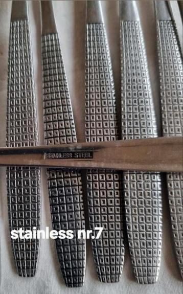 Bestek Stainless Steel kleine relief ruitjes blokjes beschikbaar voor biedingen