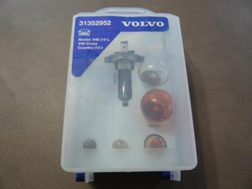 Volvo originele autolampen complete set in doos beschikbaar voor biedingen