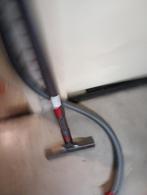 DYSON met stang en borstel, Witgoed en Apparatuur, Ophalen of Verzenden, Gebruikt, 1200 tot 1600 watt, Stofzuiger
