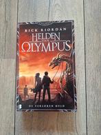 De verloren held - Rick Riordan (Helden van Olympus deel 1), Boeken, Ophalen of Verzenden, Zo goed als nieuw
