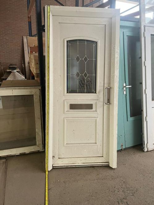 Prachtige gebruikte kunststof voordeur. ( € 750,00), Doe-het-zelf en Verbouw, Deuren en Horren, Gebruikt, Buitendeur, 215 cm of meer