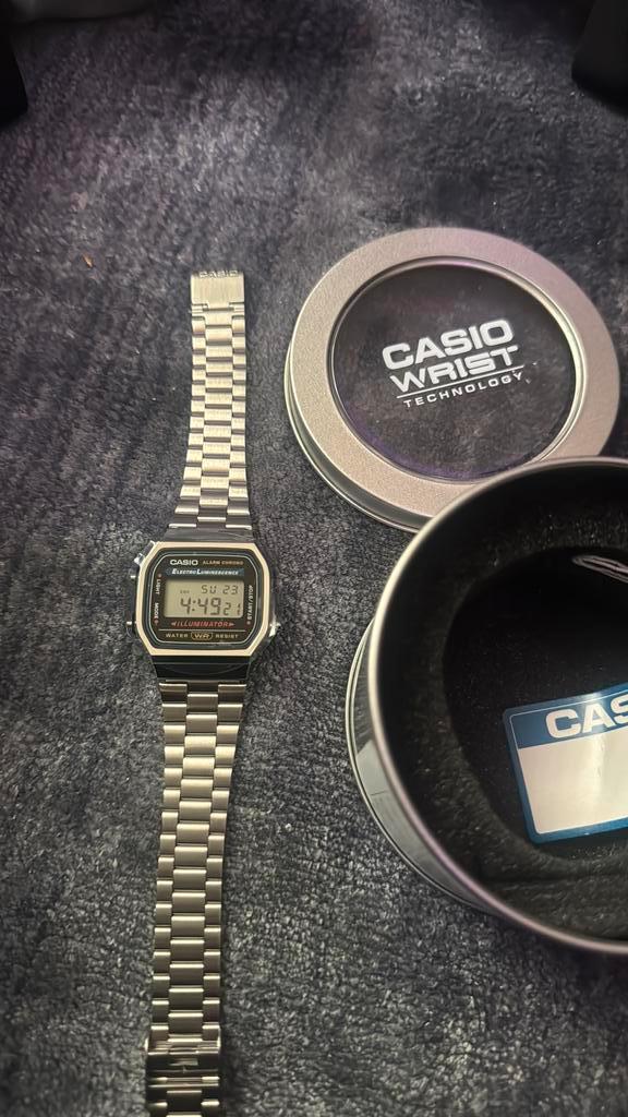 Casio horloge, Sieraden, Tassen en Uiterlijk, Smartwatches, Zo goed als nieuw, Android, Conditie, Ophalen of Verzenden