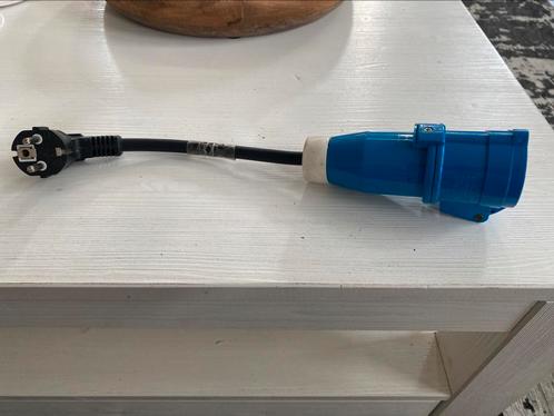 CEE naar Schuko adapterkabel – ideaal voor caravan of camper, Caravans en Kamperen, Kampeeraccessoires, Zo goed als nieuw, Ophalen