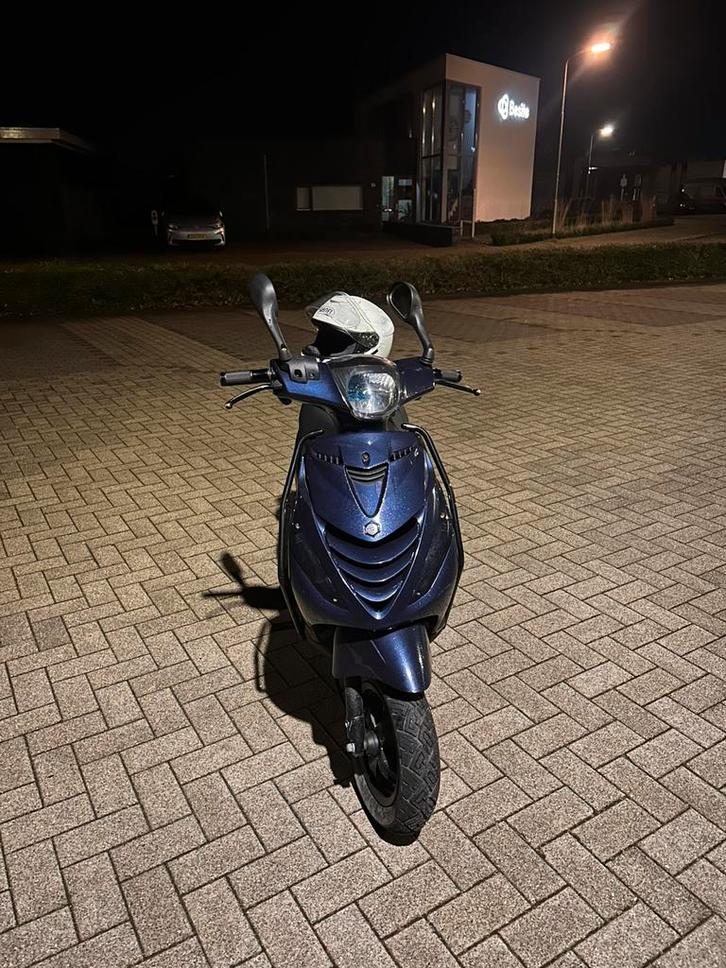 Zip sp 80cc turbokit 4500km, Fietsen en Brommers, Scooters | Piaggio, Zo goed als nieuw, Zip, Maximaal 45 km/u, Benzine, Ophalen