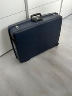 Delsey koffer super stevig met cijferslot h54xd22xb73 cm, Wieltjes, Hard kunststof, Zo goed als nieuw, 55 cm of meer