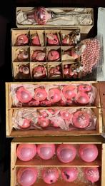 Set roze kerstballen + andere kersthangers + piek, Diversen, Kerst, Ophalen, Gebruikt