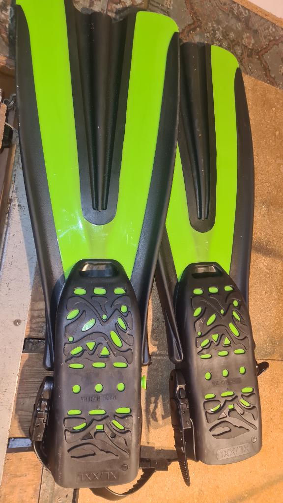 Madcat flippers Vinnen voor Bellyboat, Ophalen, Zo goed als nieuw, Overige typen