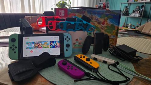 Switch Animal Crossing versie 2 zeer compleet, Spelcomputers en Games, Spelcomputers | Nintendo Switch, Zo goed als nieuw, Switch Original