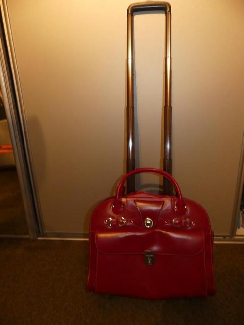 Rode Leren Dames Laptoptas Trolley - McKleinUSA EDGEBROOK, Computers en Software, Laptoptassen, Gebruikt, Trolleytas, 17 inch of meer