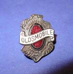 Oldsmobile Geemailleerd Boutje Moertje 18 x 14 mm, Verzenden, Zo goed als nieuw, Transport, Speldje of Pin