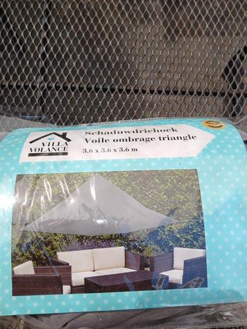 schaduwdoek 3,6x 3,6 x3 6 m beschikbaar voor biedingen