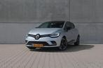 Renault Clio TCe 120pk S&S 2017 Grijs, Auto's, Voorwielaandrijving, Leder en Stof, Origineel Nederlands, 1200 kg