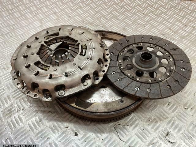 2 massa vliegwiel BMW 1-serie bmw 3 serie n47, Auto-onderdelen, Transmissie en Toebehoren, BMW, Gebruikt, Ophalen of Verzenden