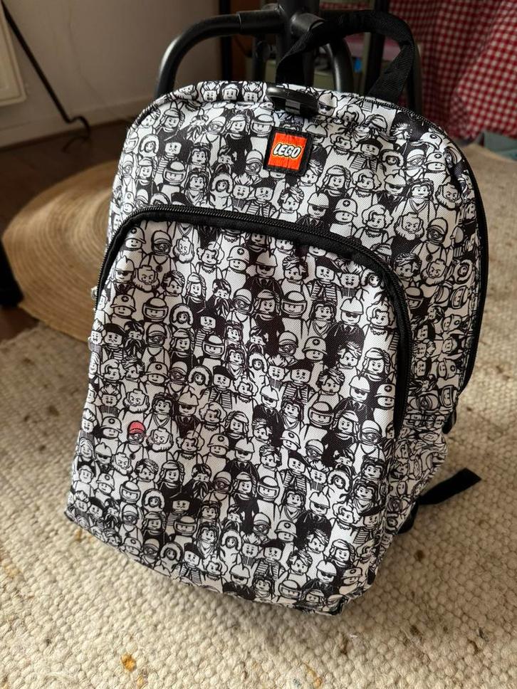 LEGO - Collectible minifigs rugzak – om zelf te kleuren, Kinderen en Baby's, Speelgoed | Duplo en Lego, Gebruikt, Lego, Ophalen of Verzenden