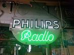 Philips neon  Lichtreclame Philips Radio Vintage zeldzaam, Verzamelen, Merken en Reclamevoorwerpen, Ophalen, Gebruikt, Lichtbak of (neon) lamp