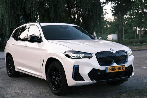 BMW iX3 300 PK Wit M-Pakket High executive LAATSTE WEEK!, Auto's, BMW, Particulier, iX3, 360° camera, 4x4, ABS, Achteruitrijcamera