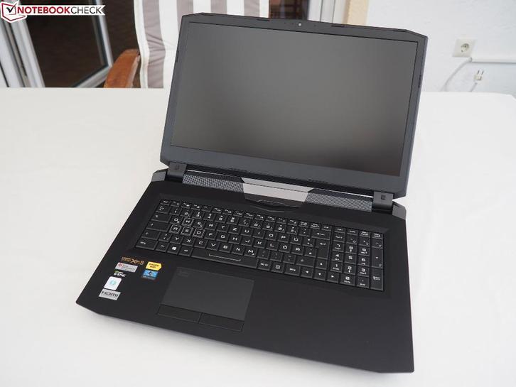 17.3" Gaming Laptop i7 6700, 32gb, m2 SSD, 1070 8gb, Win11, Computers en Software, Windows Laptops, Zo goed als nieuw, 17 inch of meer