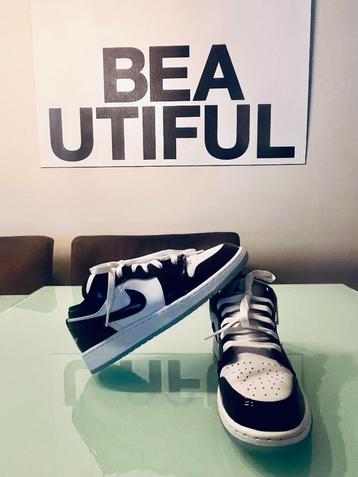 Air Jordan 1 Low SE Concord – maat 37.5 / 4.5 – topstaat beschikbaar voor biedingen