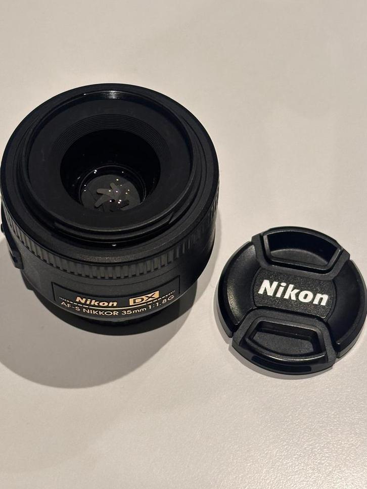 Nikon DX AF-S NIKKOR 35mm lens, Audio, Tv en Foto, Fotografie | Lenzen en Objectieven, Zo goed als nieuw, Standaardlens, Ophalen of Verzenden