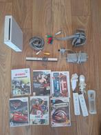 Nintendo wii met 2 controllers, 2 nunchuks en 6 games, Met 2 controllers, Ophalen of Verzenden, Zo goed als nieuw, S
